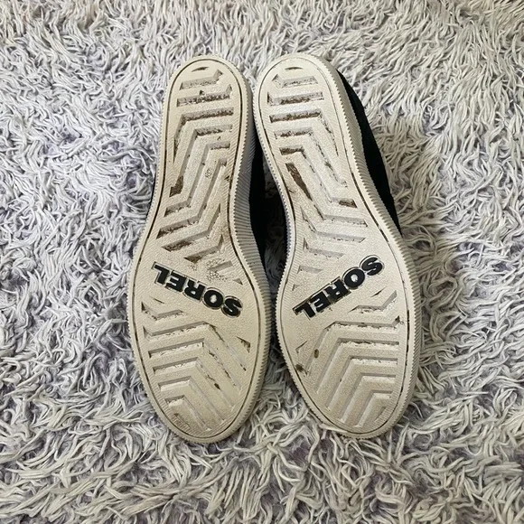 Sorel Black Out N About Suede Slip-On Wedge Boots Size 8.5 - Picture 9 of 9